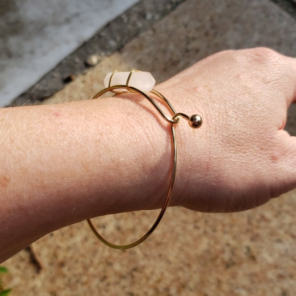 Adjustable Crystal Bracelet - Picture 7 of 8